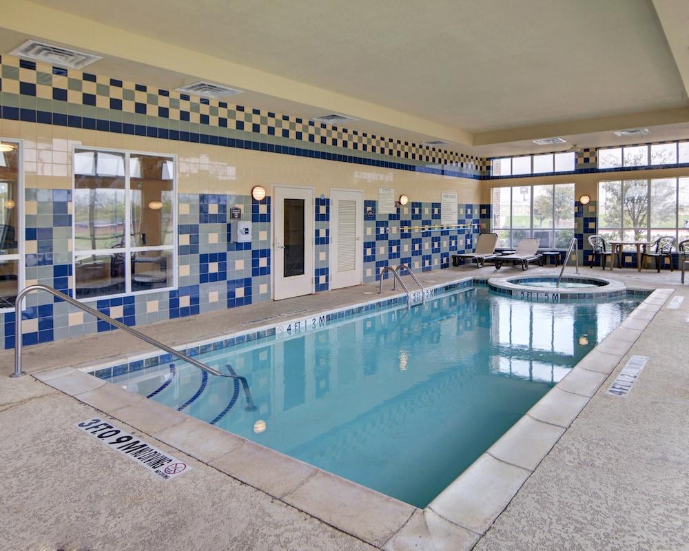 Corinth Comfort Inn & Suites Near Lake Lewisville מראה חיצוני תמונה