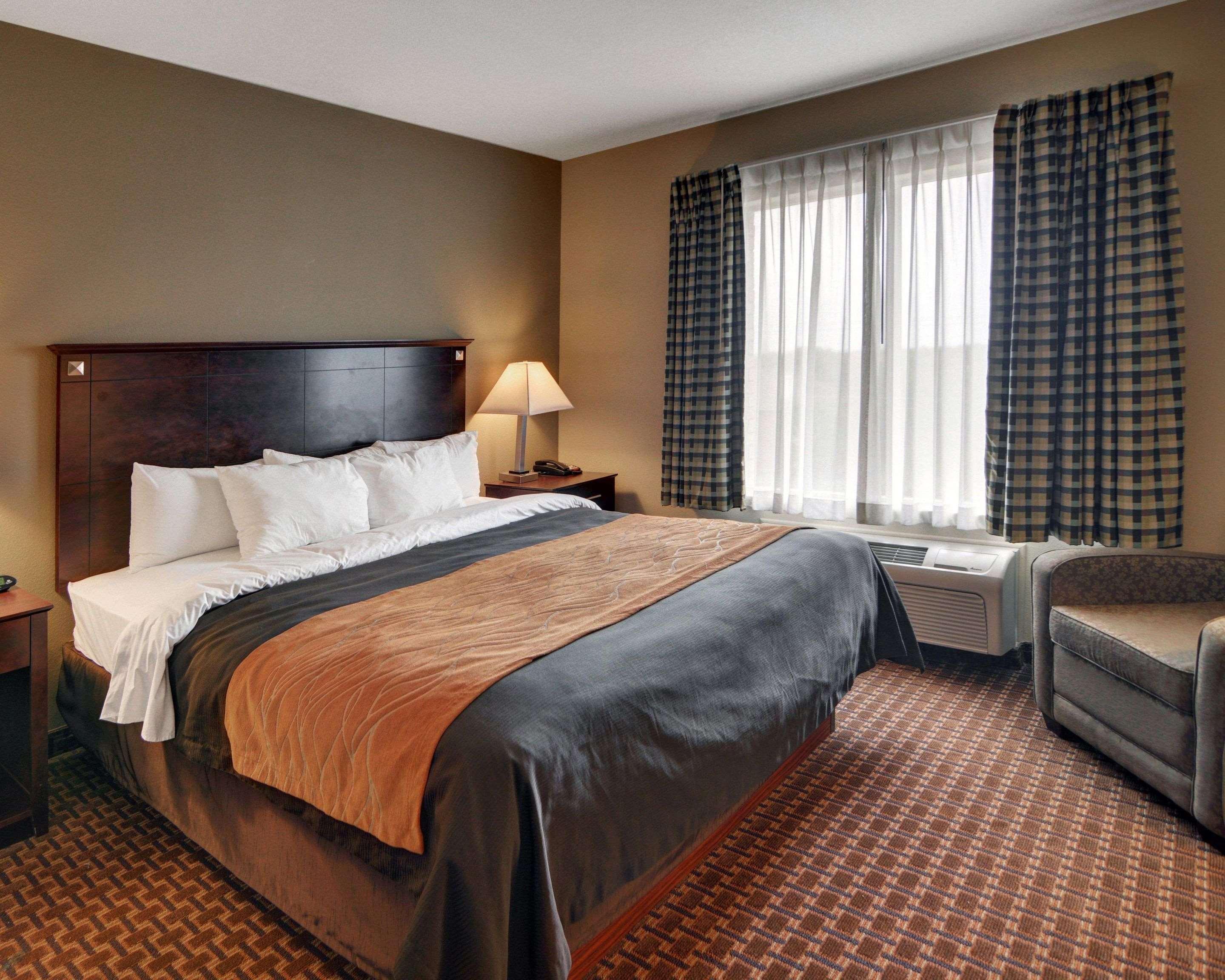 Corinth Comfort Inn & Suites Near Lake Lewisville מראה חיצוני תמונה