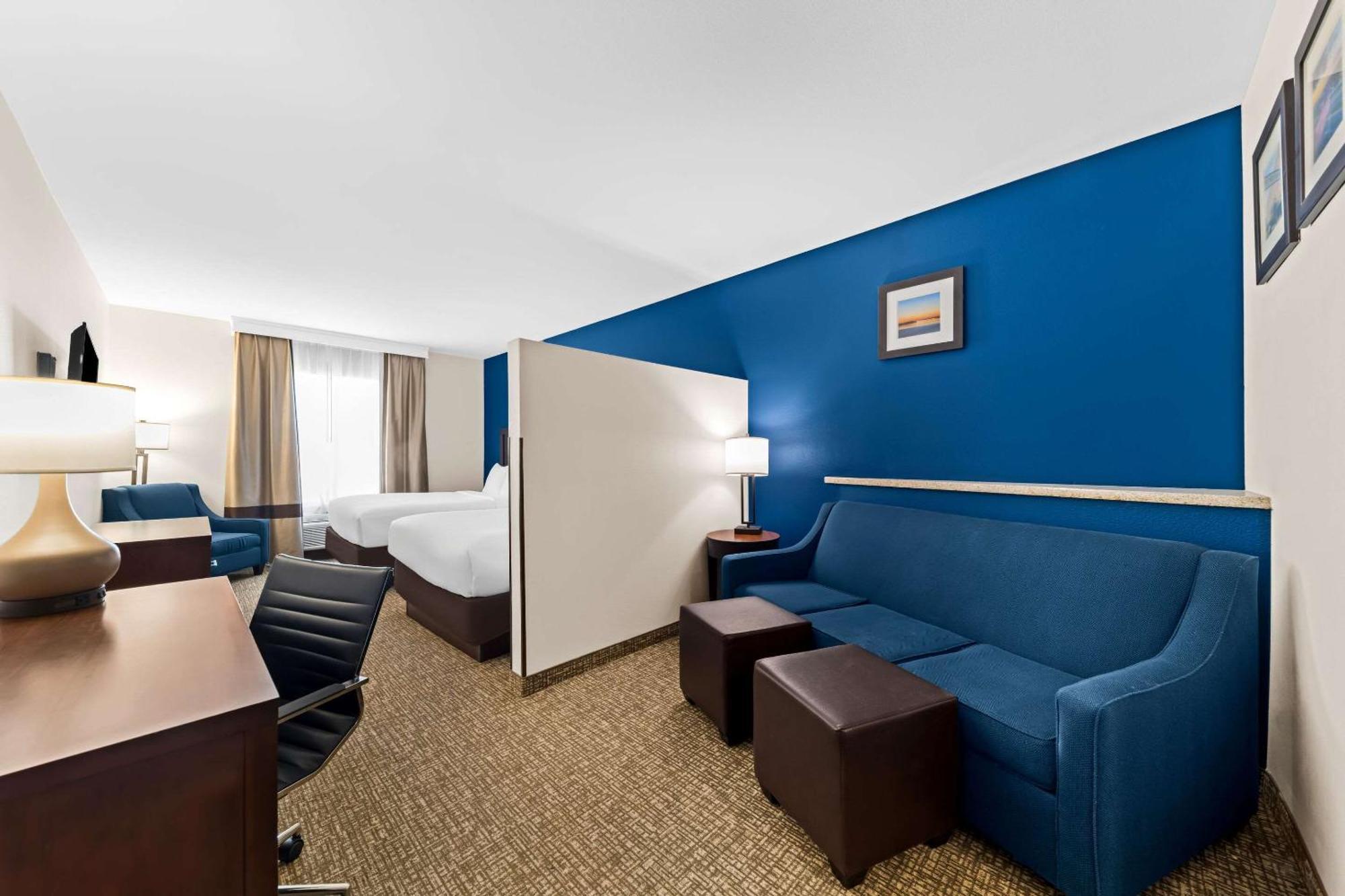 Corinth Comfort Inn & Suites Near Lake Lewisville מראה חיצוני תמונה