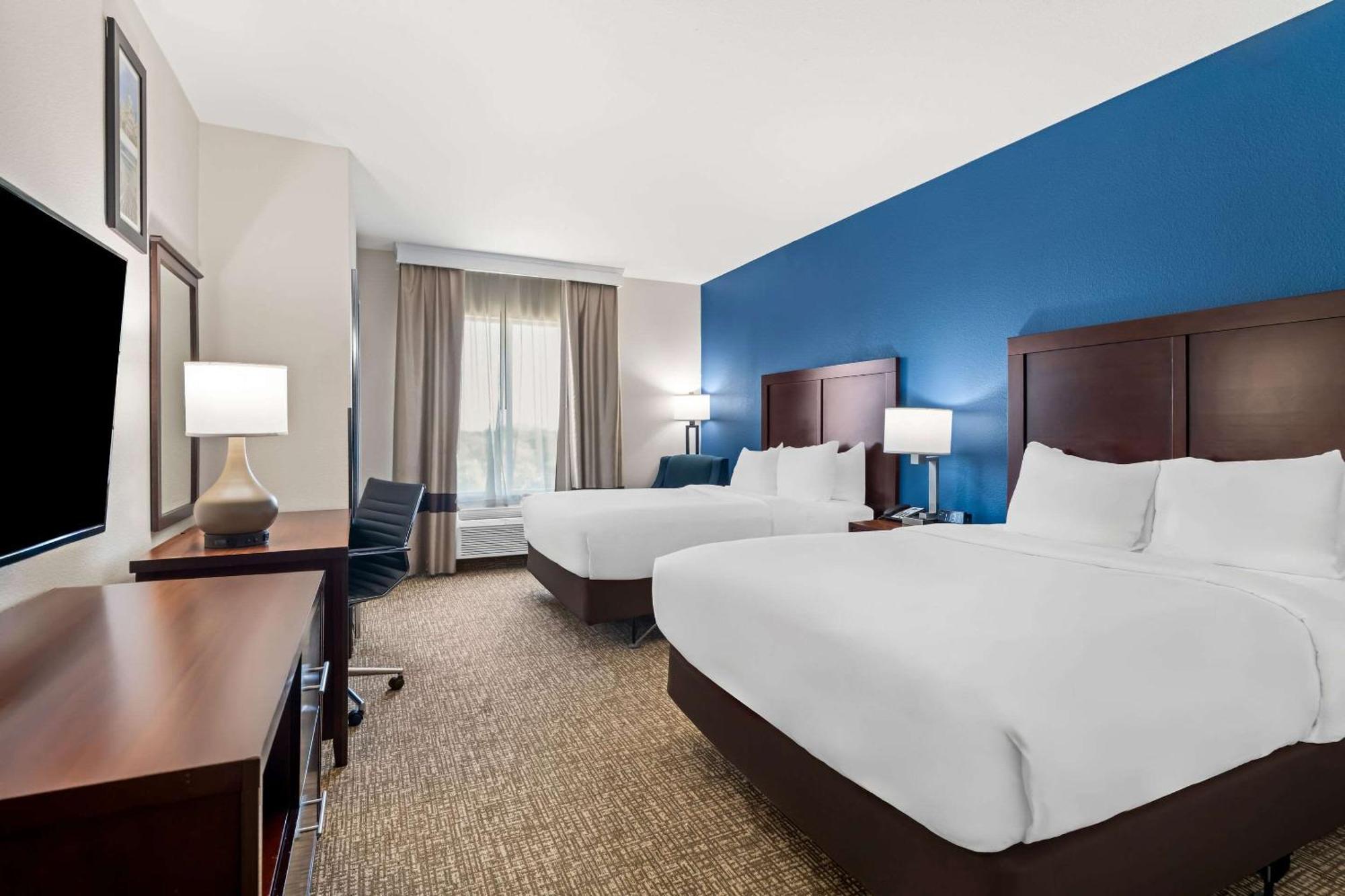 Corinth Comfort Inn & Suites Near Lake Lewisville מראה חיצוני תמונה