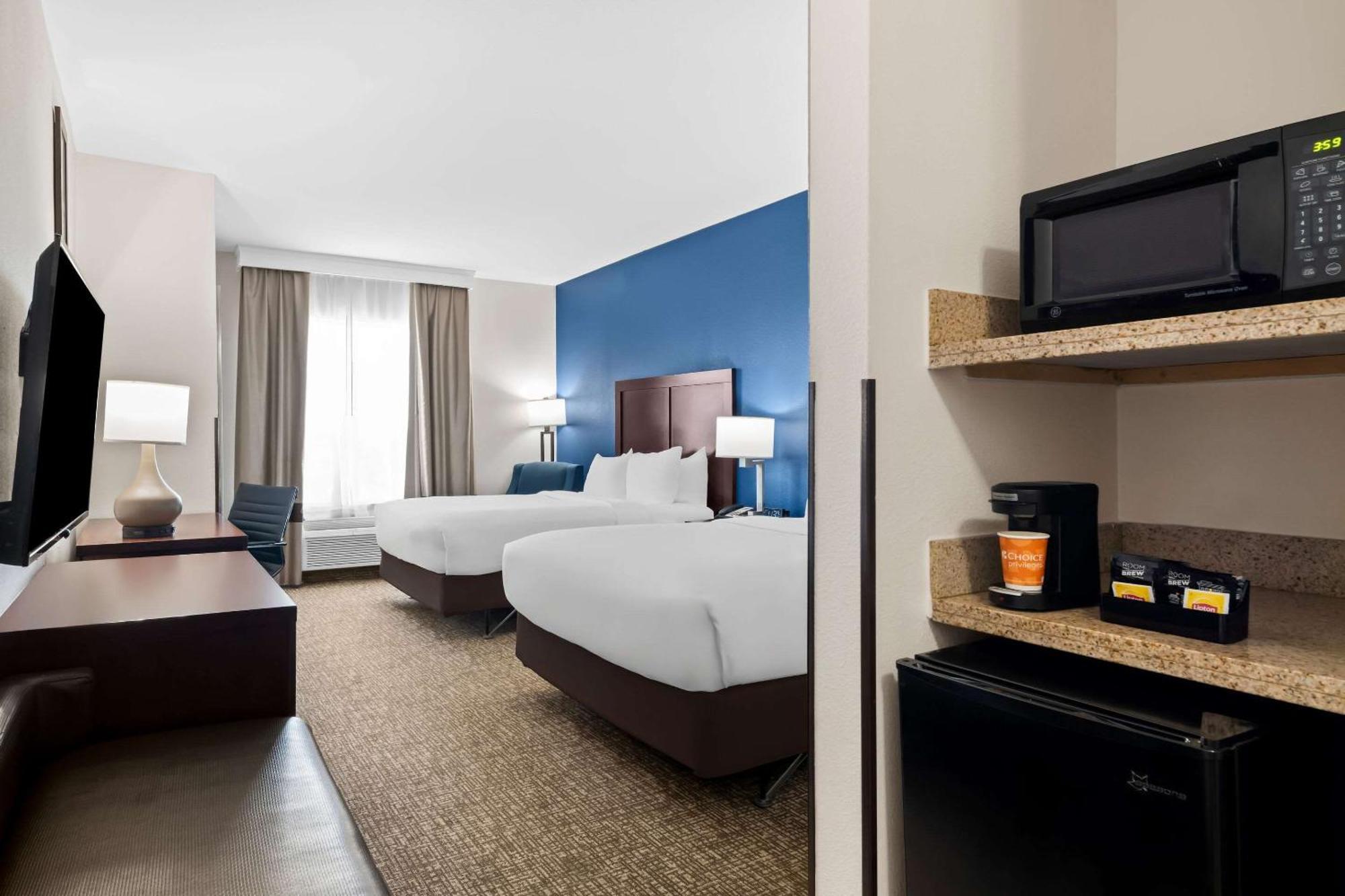 Corinth Comfort Inn & Suites Near Lake Lewisville מראה חיצוני תמונה