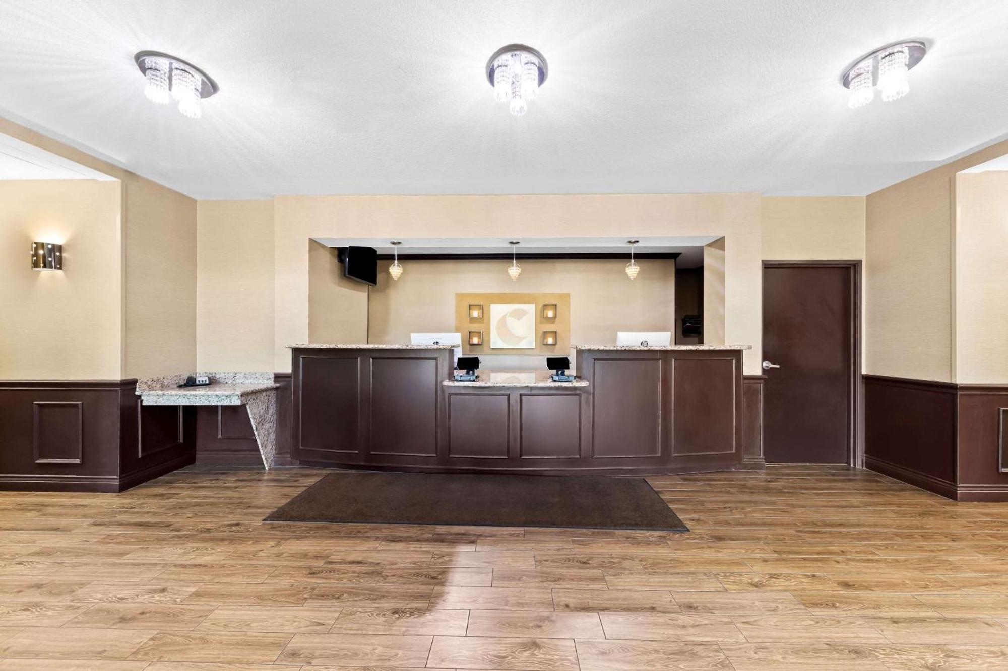 Corinth Comfort Inn & Suites Near Lake Lewisville מראה חיצוני תמונה